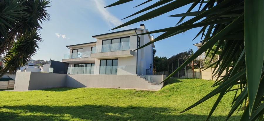 4 Bedroom Property for Sale in Dana Bay Western Cape